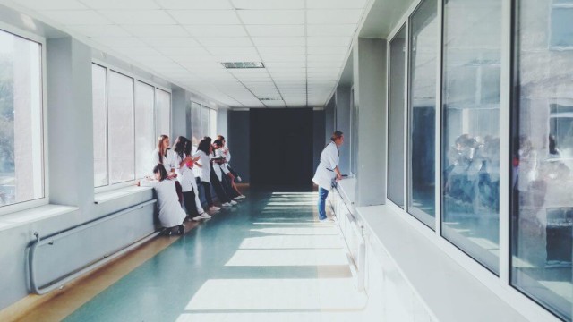 Saiba como tornar a gestão de hospitais mais eficiente